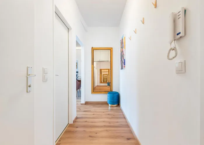 1 Bedroom, Tv, Modern Design Apartment Vienna