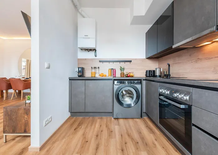 Apartment 1 Bedroom, Tv, Modern Design *