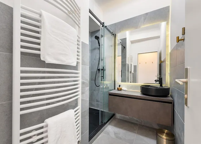 1 Bedroom, Tv, Modern Design Vienna